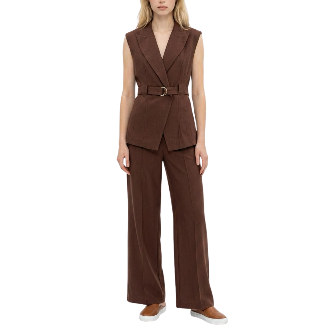 SET CHALECO Y PANTALON CAFE CON CINTO