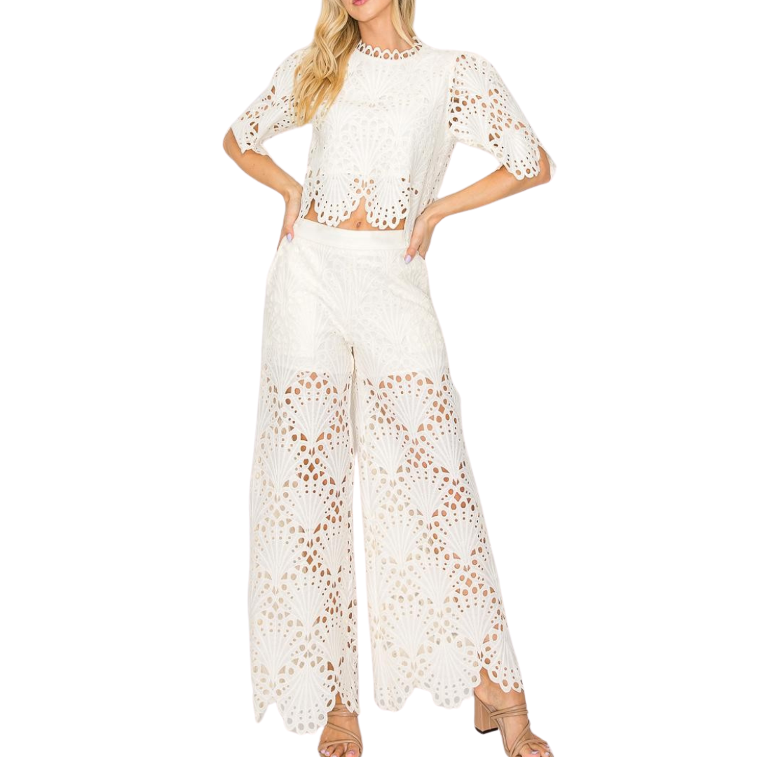 SET PANTALON Y BLUSA DE ENCAJE BLANCO