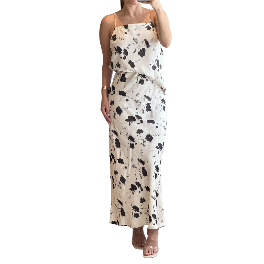 BLUSA DE TIRANTES CON BRILLOS EN TIRANTES NEGRO CON BLANCO