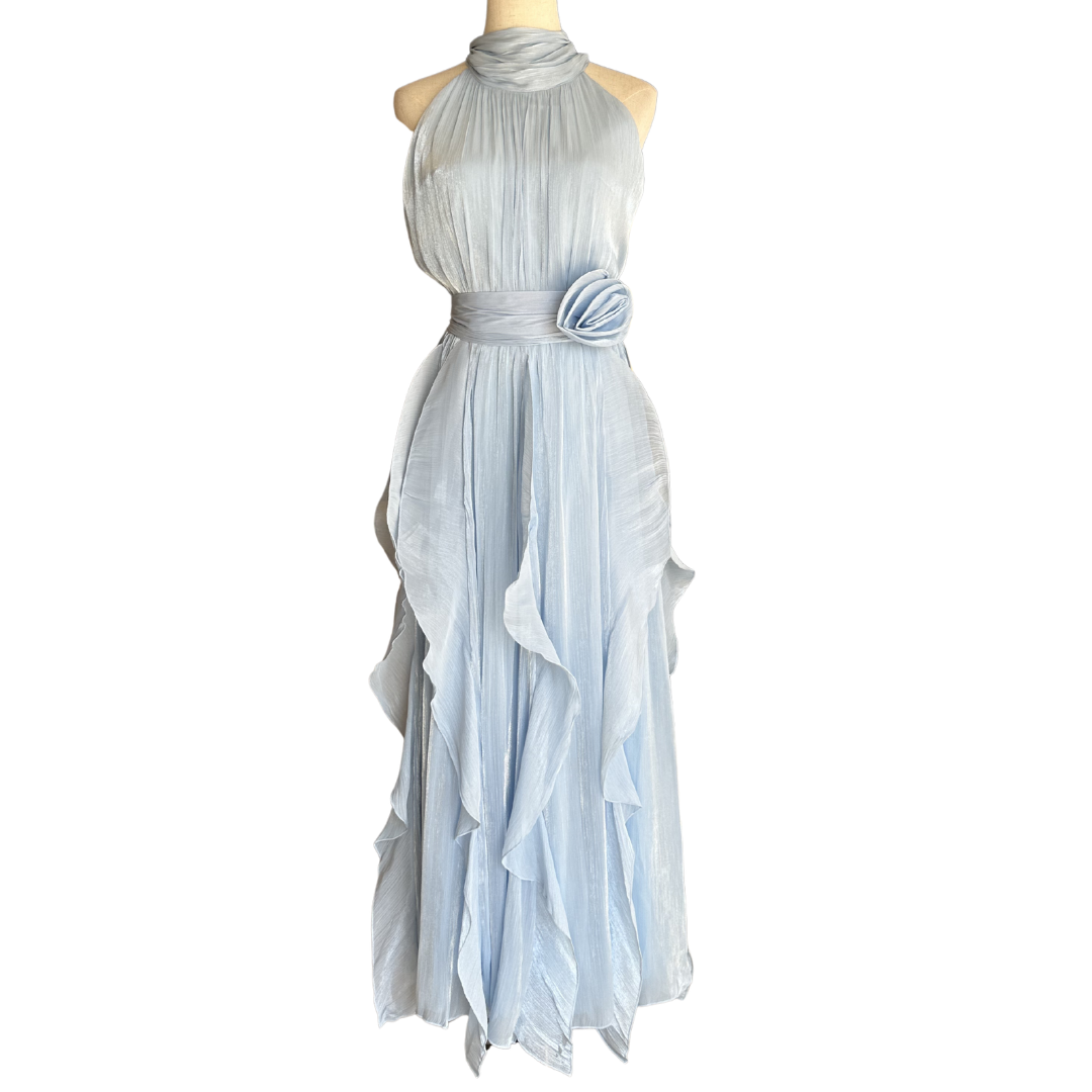 VESTIDO LARGO CELESTE CON OLANES HALTER