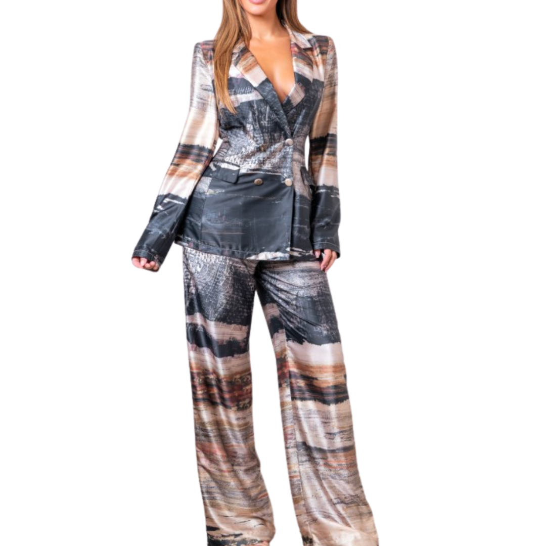 SET BLAZER Y PANTALÓN ESTAMPADO