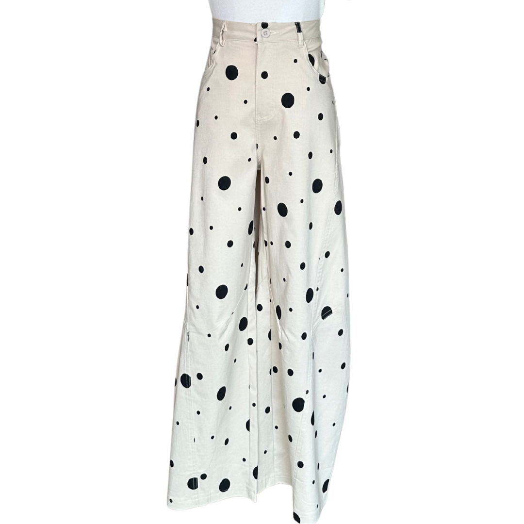 PANTALON POLKA DOTS BEIGE CON NEGRO