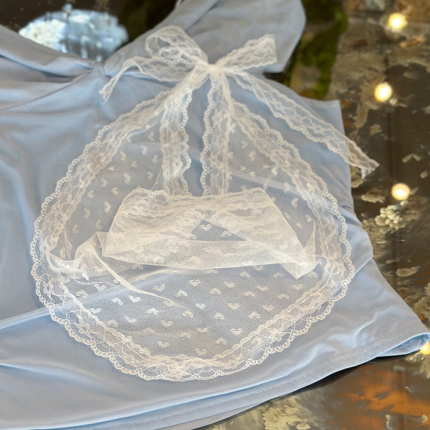 MASCADA DE ENCAJE BLANCO