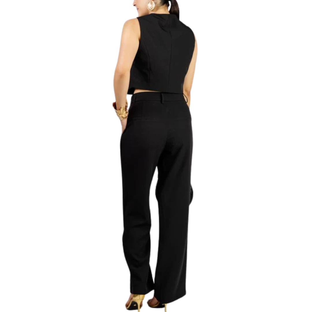 SET CHALECO Y PANTALON CORTE ASIMETRICO NEGRO