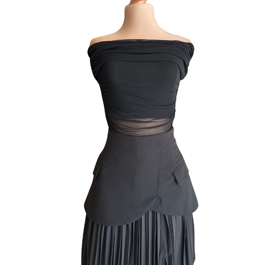 BLUSA NEGRA CORRUGADA