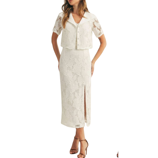 VESTIDO MIDI DE ENCAJE CON TORERITO BLANCO