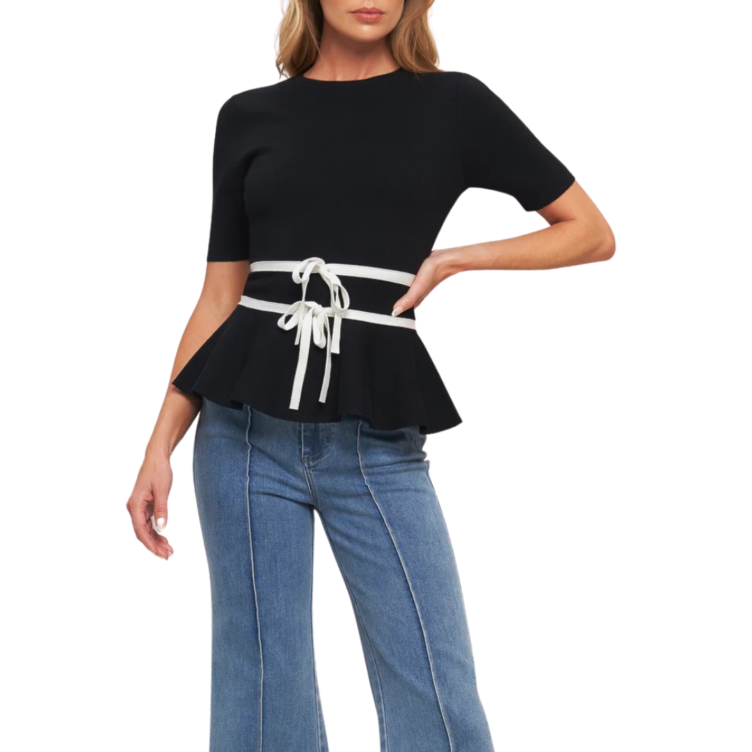 BLUSA NEGRA DE PUNTO CON LINEAS BLANCAS