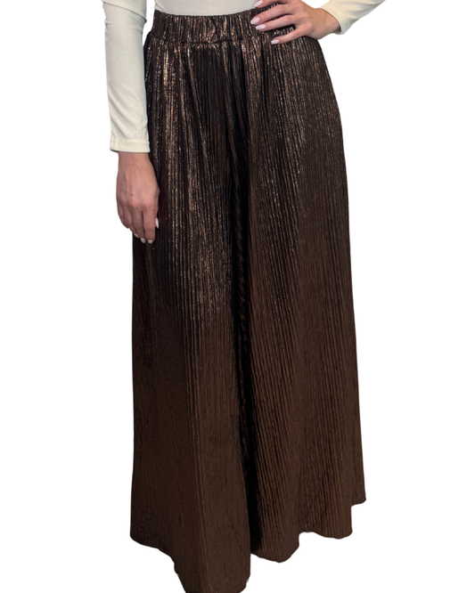 PANTALÓN CAFÉ BRILLOSO