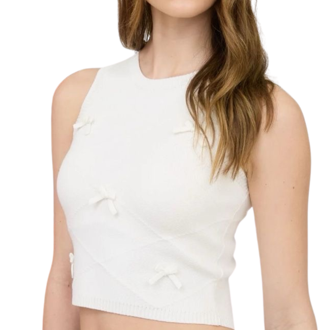 BLUSA BLANCA DE PUNTO SIN MANGAS CON MOÑITOS