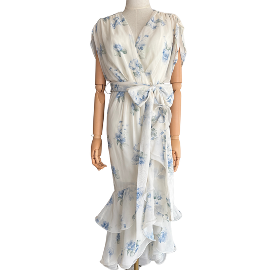 VESTIDO MIDI OLANES CON FLORES CELESTES