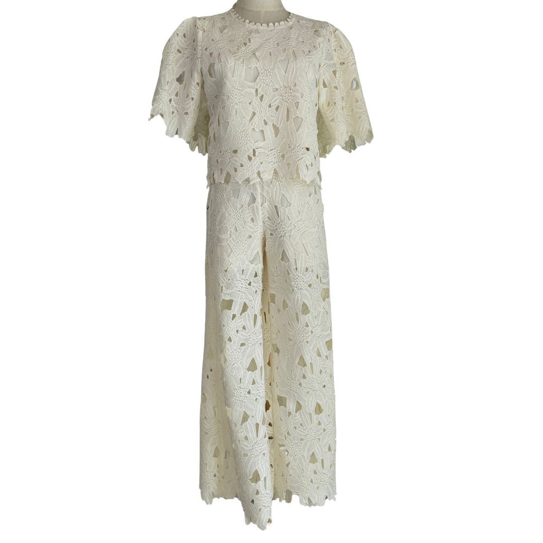 SET PANTALON Y BLUSA DE ENCAJE BEIGE