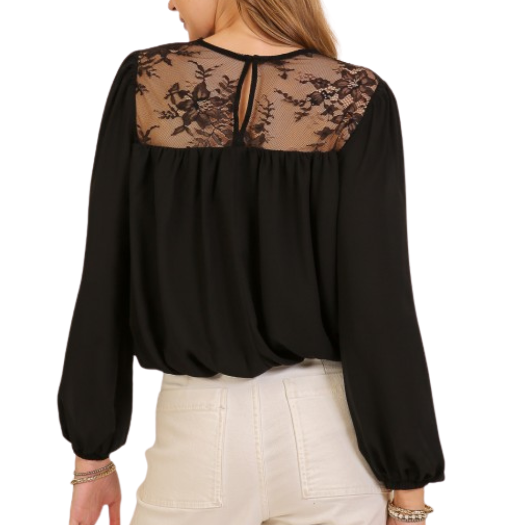 BLUSA MANGA LARGA CON ENCAJE NEGRO