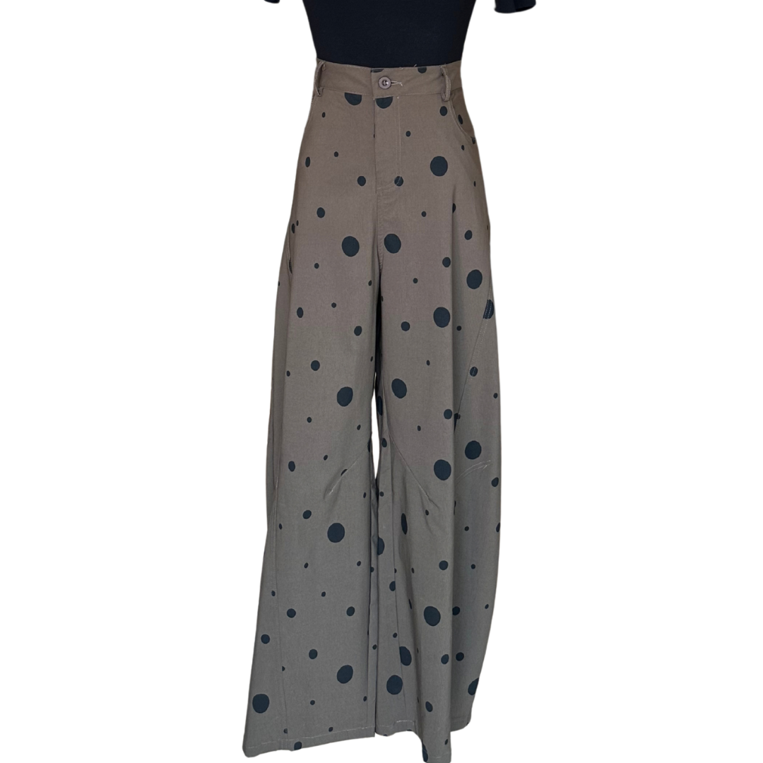 PANTALON POLKA DOTS CAFE CON NEGRO