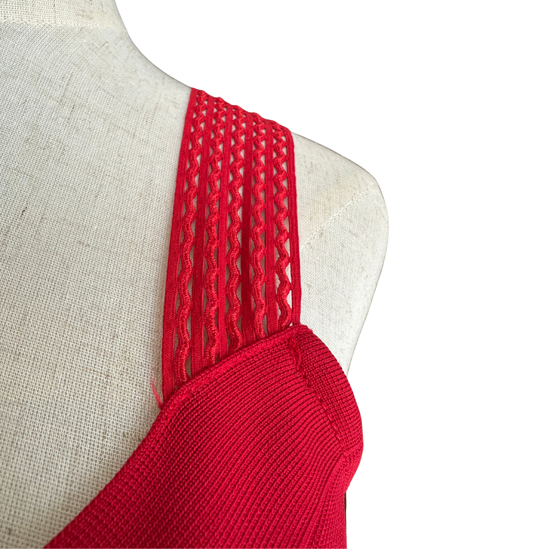 VESTIDO MIDI ROJO CON FLECOS