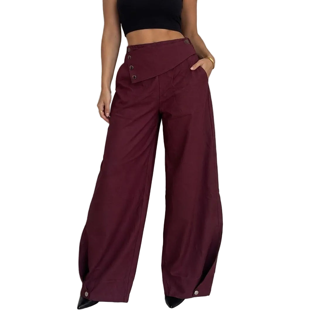PANTALON BURGUNDY CON BOTONES PLATEADOS