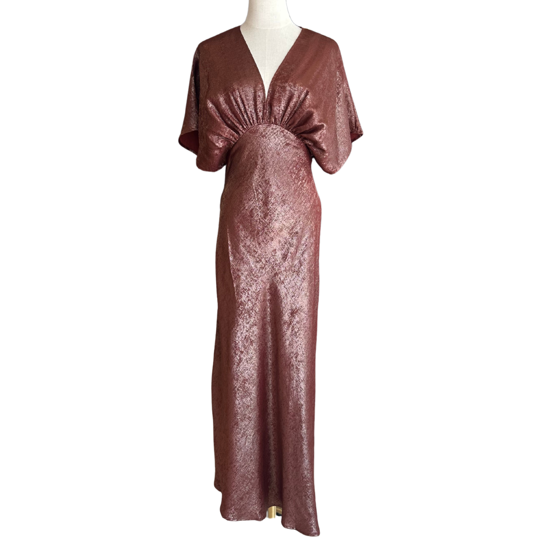 VESTIDO MIDI CON MANGA COLOR LADRILLO