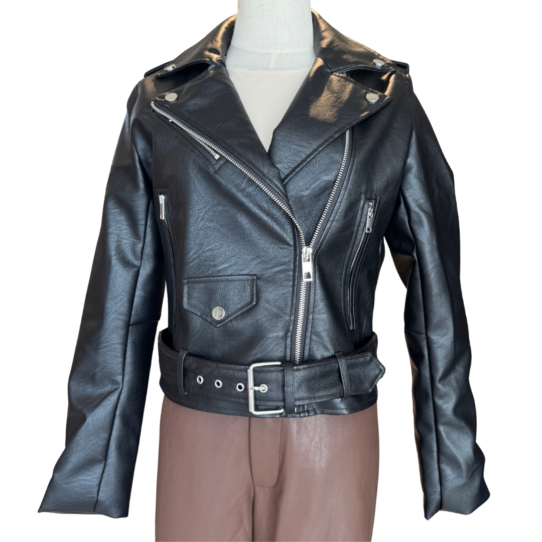CHAQUETA VINIPIEL NEGRA