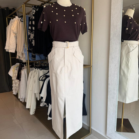 FALDA BEIGE DE CUERO CON CINTO CON BOLSAS