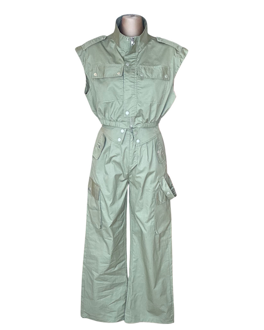 SET VERDE MILITAR CON CHALECO Y PANTALON CARGO