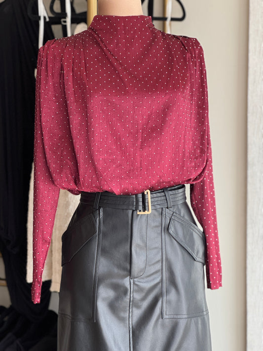 BLUSA MANGA LARGA CON BRILLOS VINO