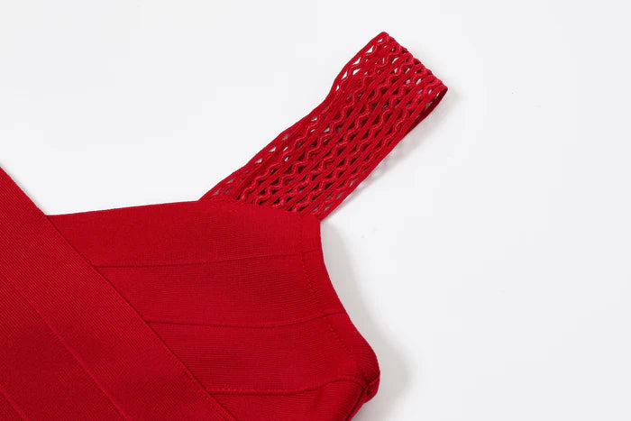 VESTIDO MIDI ROJO CON FLECOS